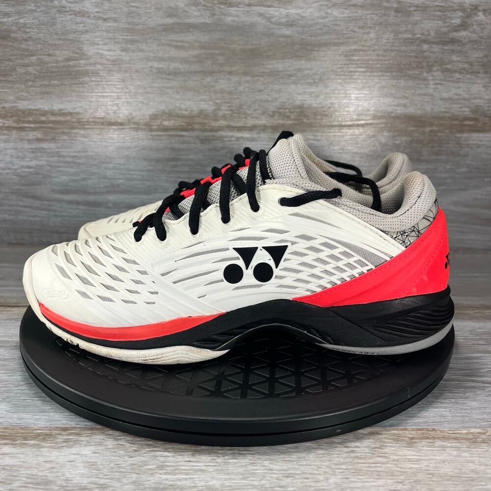 Yonex Women’s Power Cushion Fusion Rev 2 Tennis Shoes Size 8.5